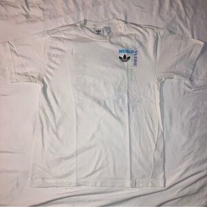 Vintage Adidas World Wide Sports Brand T-Shirt Size M